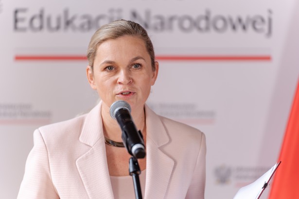 MEN wprowadza ważne zmiany do szkół. Dotyczą każdego przedmiotu