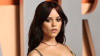 Jenna Ortega melltartó nélkül pózol új fotósorozatán, még sosem láttuk ennyire bevállalósnak a Wednesday sztárját