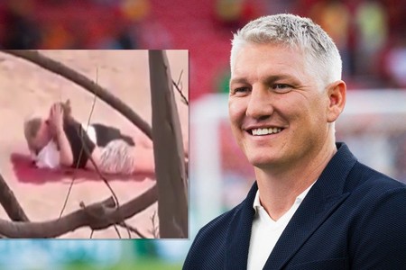 Evo kako izgleda PLAVUŠA za koju tvrde da je ONA S KOJOM SE BASTIJAN LJUBIO 'ANI NA OČI': Snimljeni u zanosu u blizini njene vile na Majorci, a OVOM FOTKOM već ispromovisali vezu?